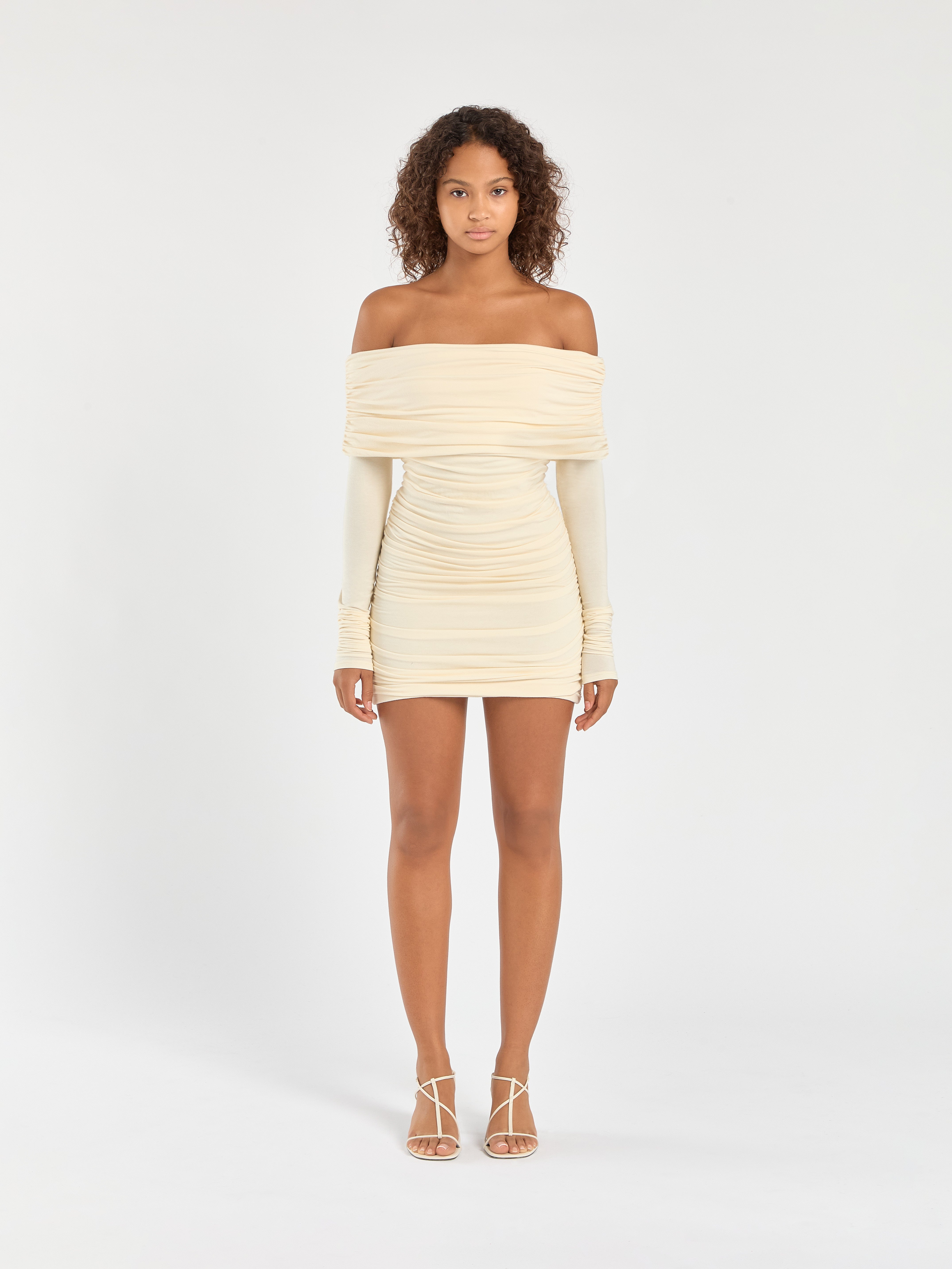 Long Sleeve Ruched Dress L / Ivory Long Sleeve Ruched Dress L / Ivory